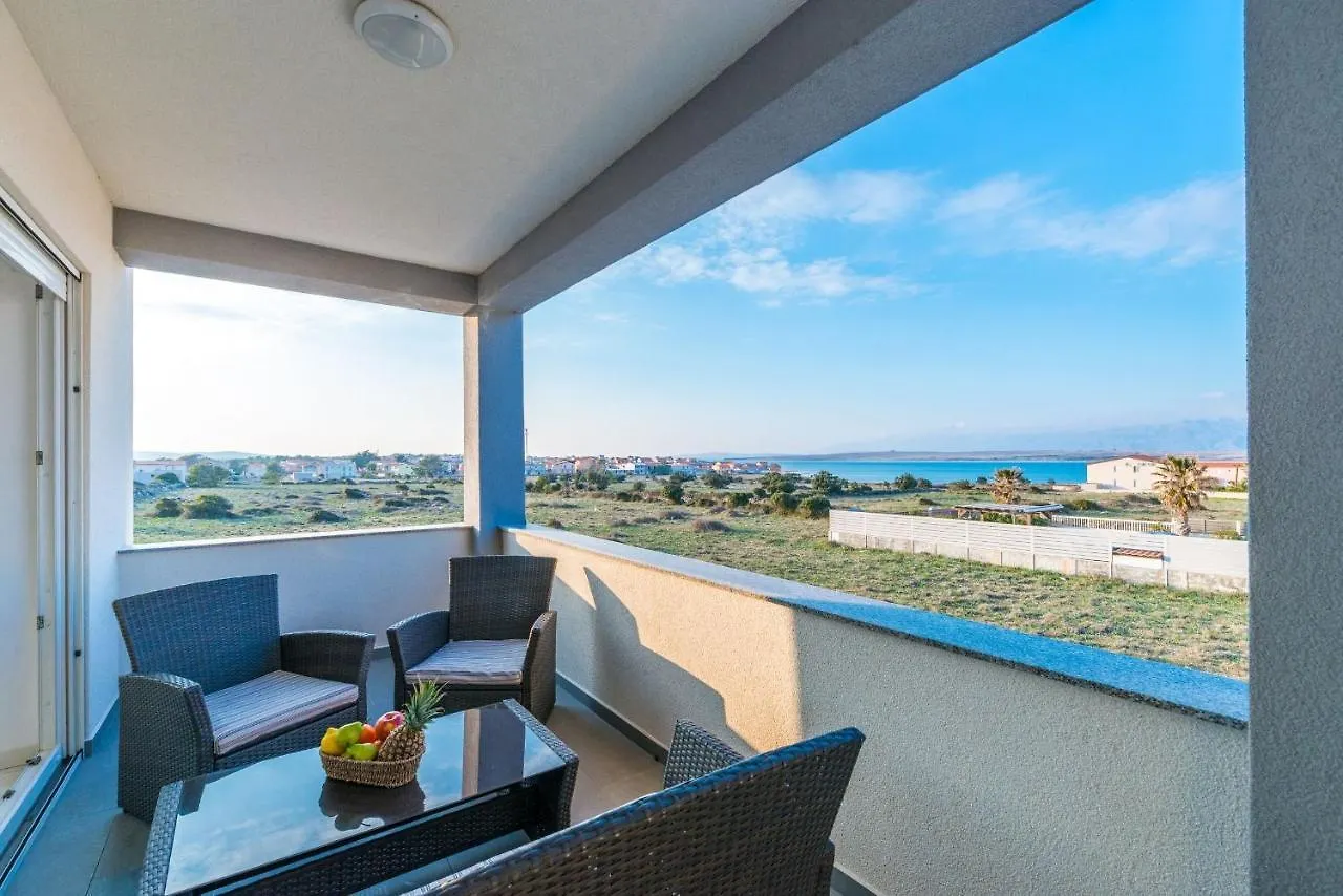 Apartment Andreja Vir 0*,  Croatia
